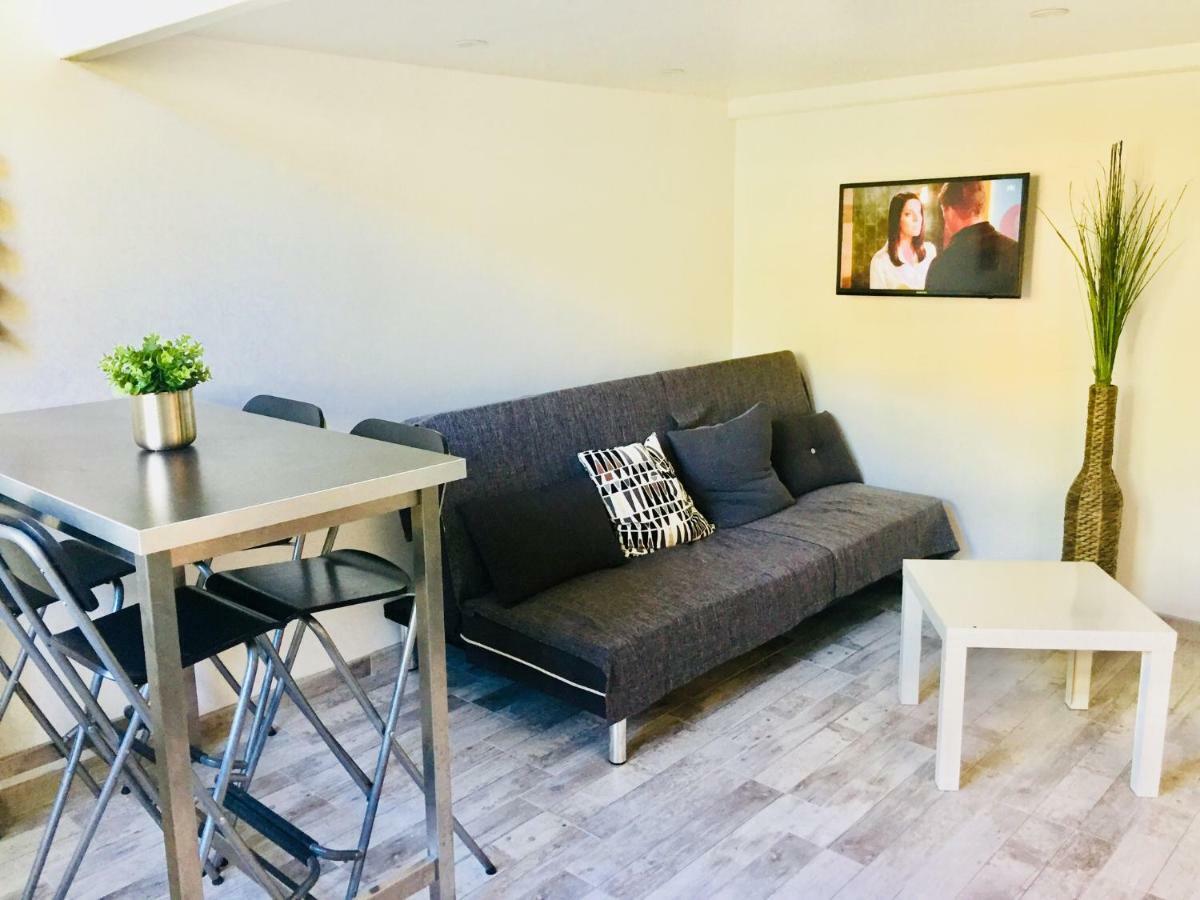 Appartamento Studio 4 personnes avec piscine, tennis Hyères Esterno foto